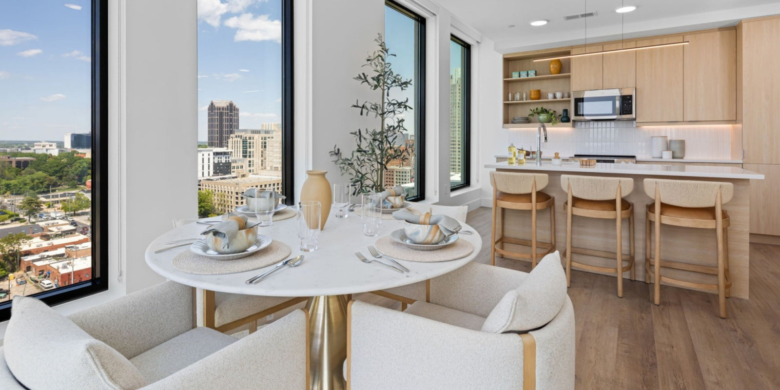 Multifamily Living White Kitchen Backsplash