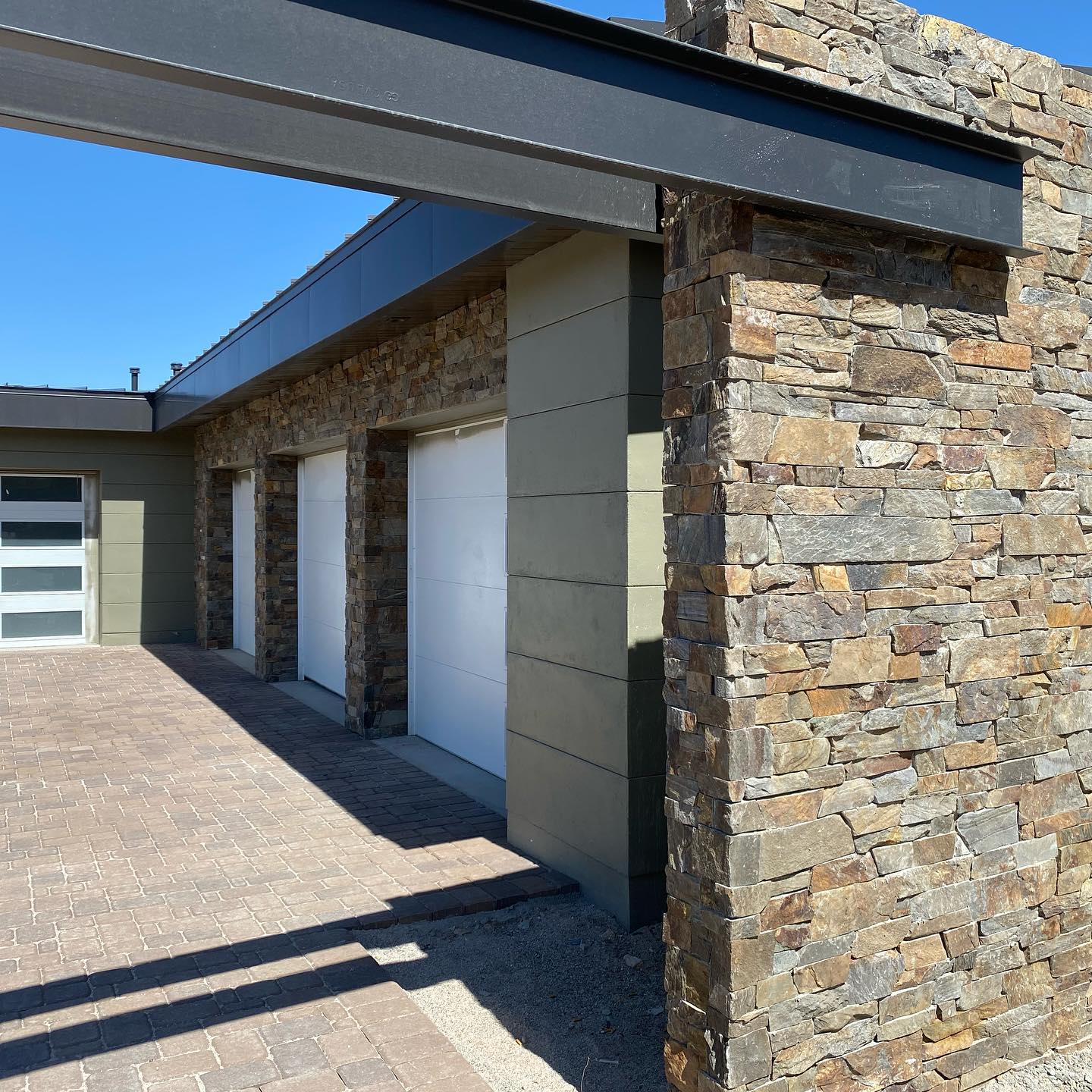 Dry Stack Ledgestone - Architessa
