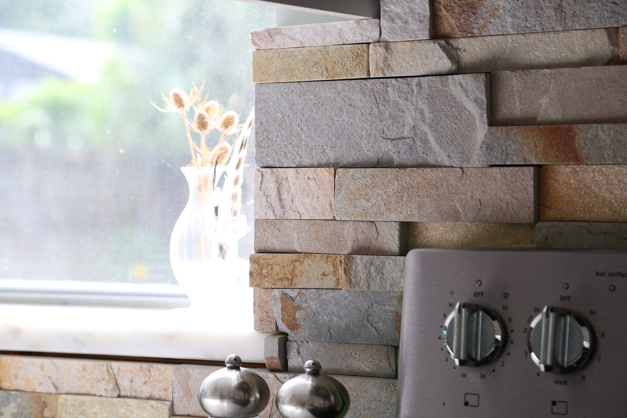 Stacked Stone Panels XL - Architessa