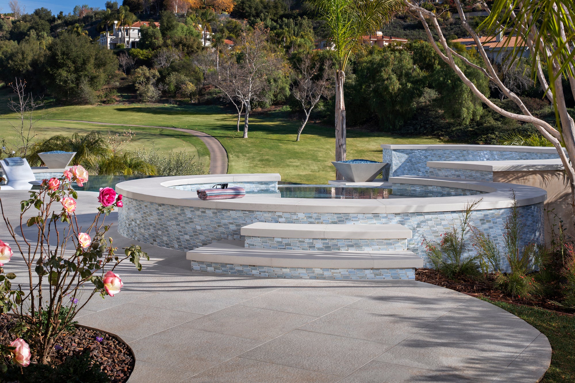 Tommy Bahama - Architessa