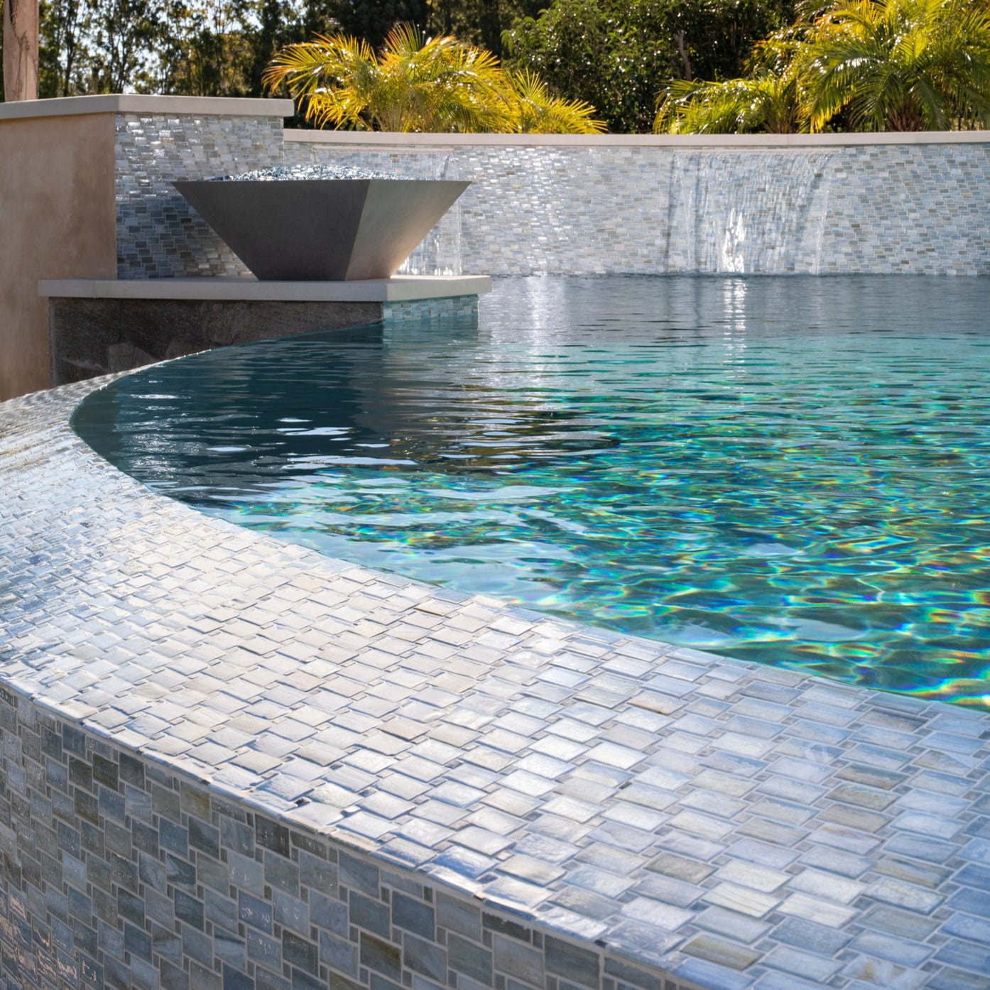 Tommy Bahama - Architessa