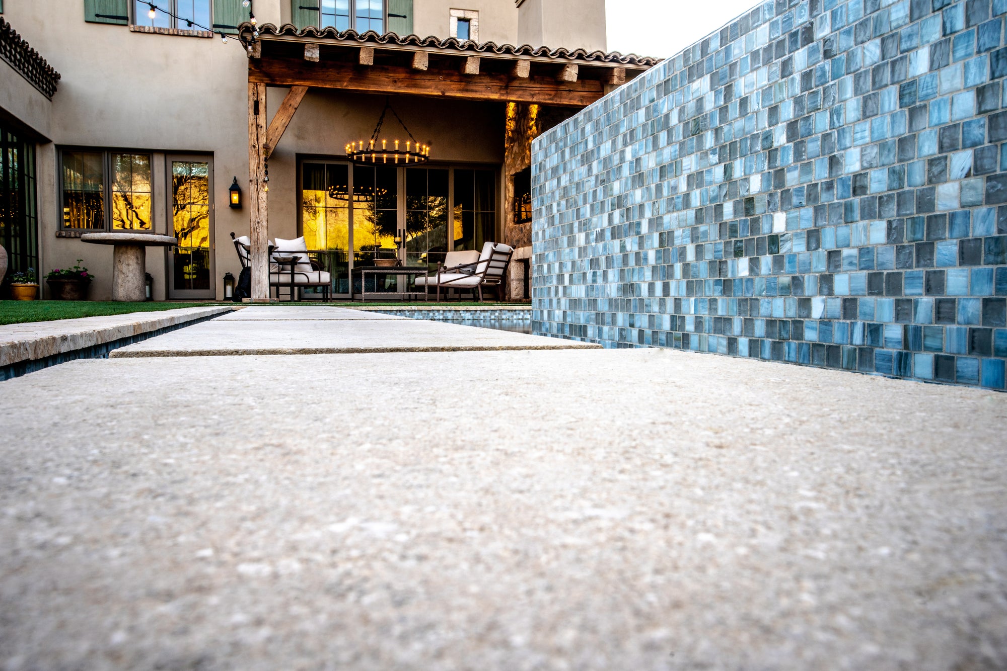 Tommy Bahama - Architessa